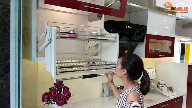 Kinh nghiệm chọn mua phụ kiện tủ bếp inox thông minh đẹp rẻ nhất hiện nay