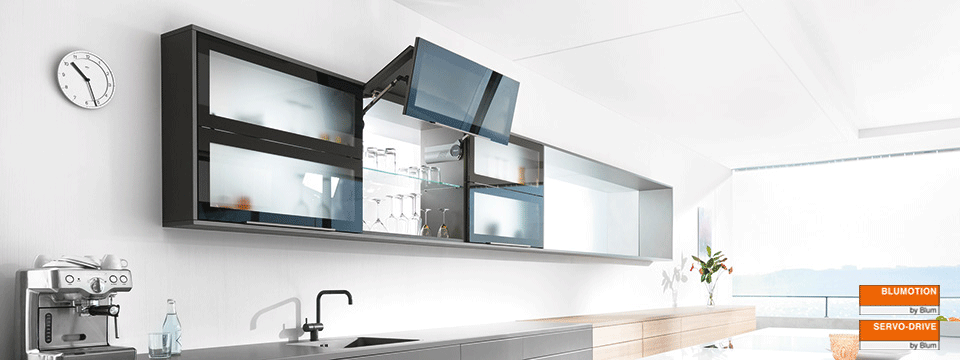tay nâng tủ bếp blum HF 22